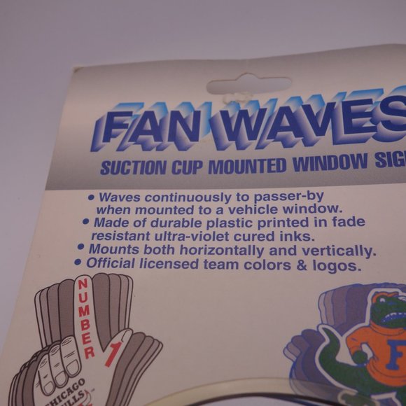 Dallas Cowboys Fan Waves Suction Cup Mounted Window Sign New with Packaging - Picture 7 of 10